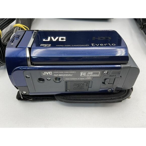 JVC Everio GZ-MG330AU Camcorder Bundle 30GB HDD 35x Optical Zoom WORKS Remote - Picture 5 of 9